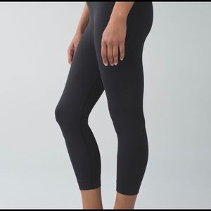 Lululemon zone in crop leggings size 2